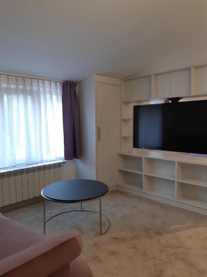Magnolia Nearby Center With Parking Apartment Sibiu
