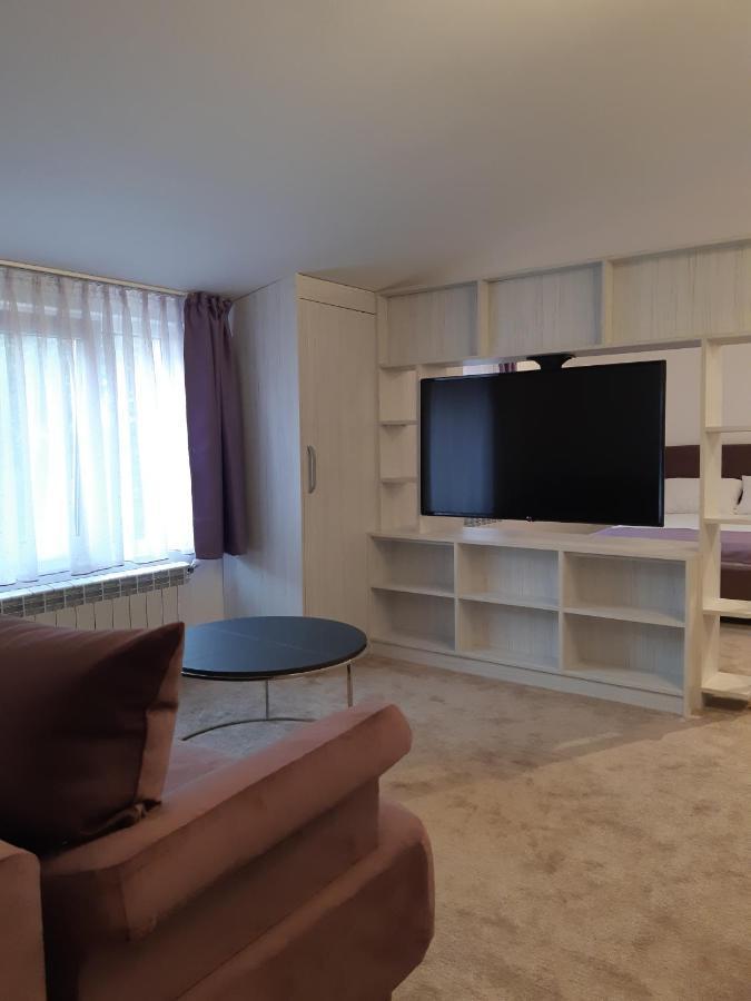 Magnolia Nearby Center With Parking Apartment Sibiu